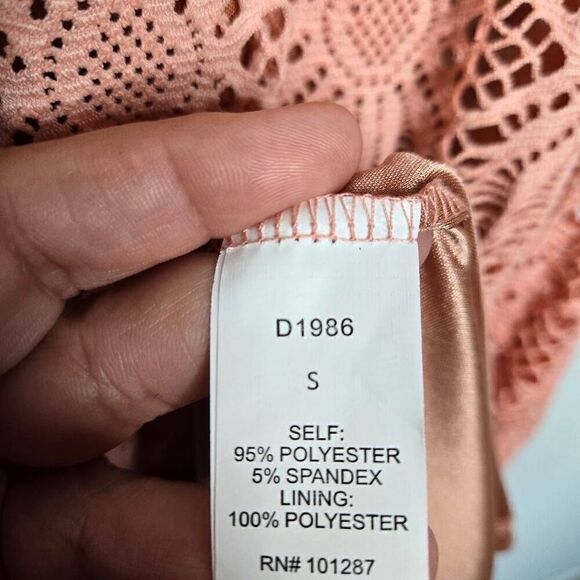 Alexia Admor Lace Overlay Peach Pink Sleeveless Midi Dress Size Small - Picture 10 of 10